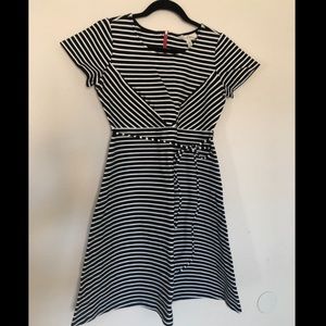 Jessica Simpson Maternity Dress